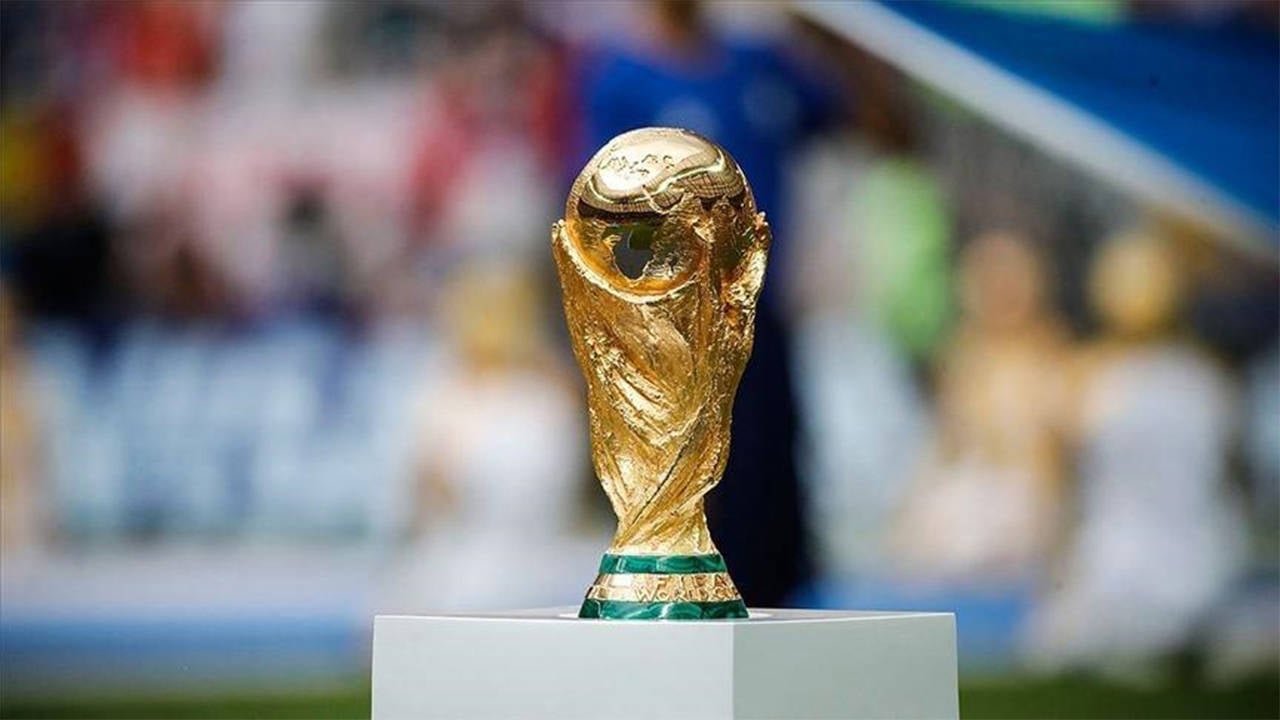 Dünya Kupası: Futbolun Ötesinde Bir Dünya Sahnesi!