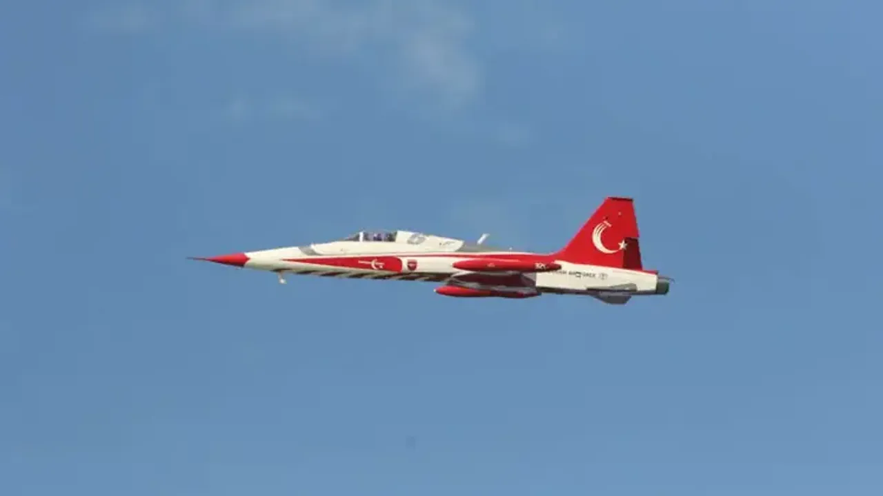 SOLOTÜRK İzmir’de Gökyüzünü Büyüledi! İşte Detaylar...