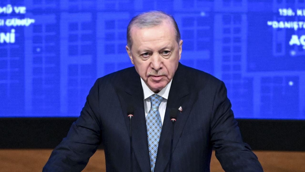 CHP’de Sarsıntı: Burcu Köksal Disipline Sevk Edildi!